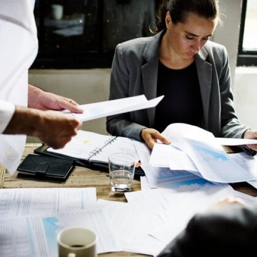 TST determina que empresa forneça dados de empregados ao sindicato para fiscalização